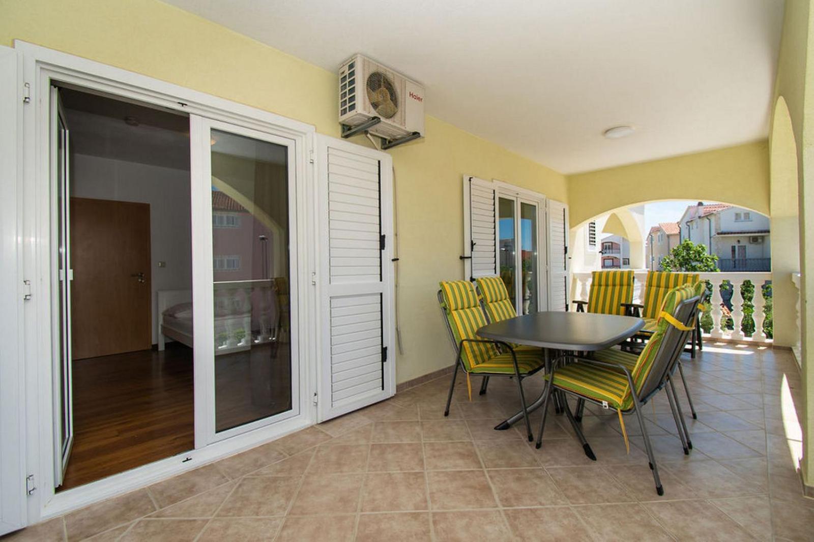 וודיצה Apartments Kendes מראה חיצוני תמונה