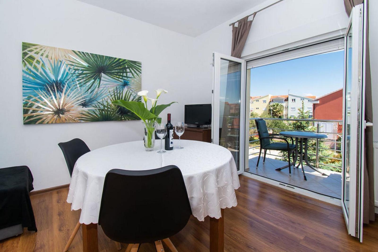 וודיצה Apartments Kendes מראה חיצוני תמונה